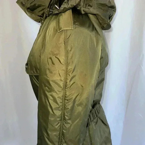 π₯πΊ βοΈ π² Burberry Jacket Authentic π₯βοΈπ²πΉ - Picture 4 of 15